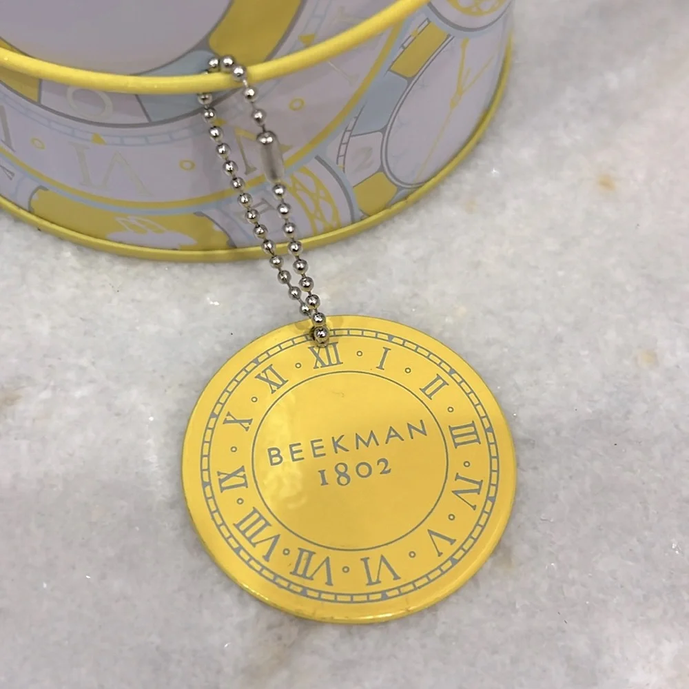 BEEKMAN 1802 Make Time for Kindness Collector’s Tin Pail with Key Chain